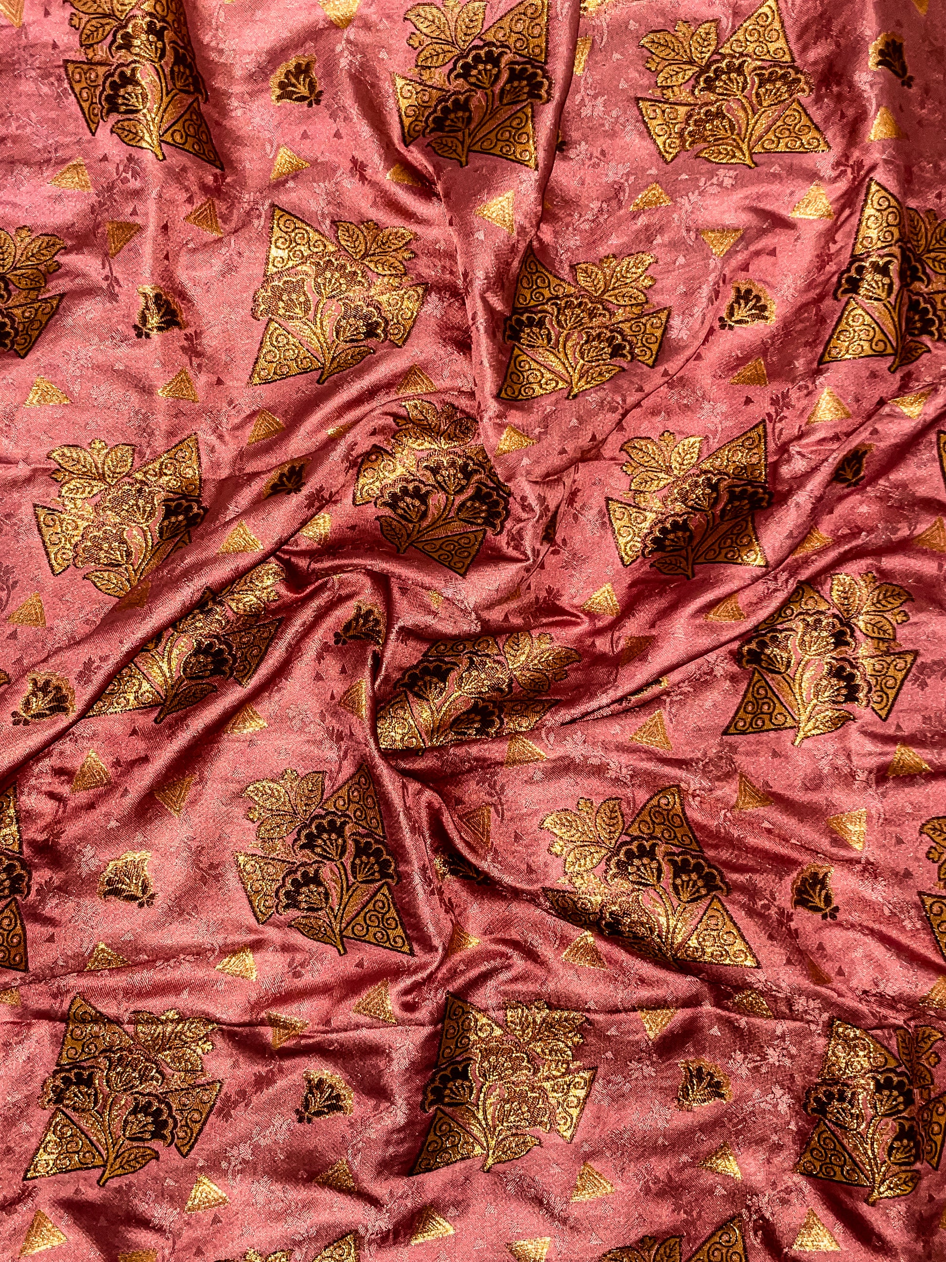 Silk Petal Prism