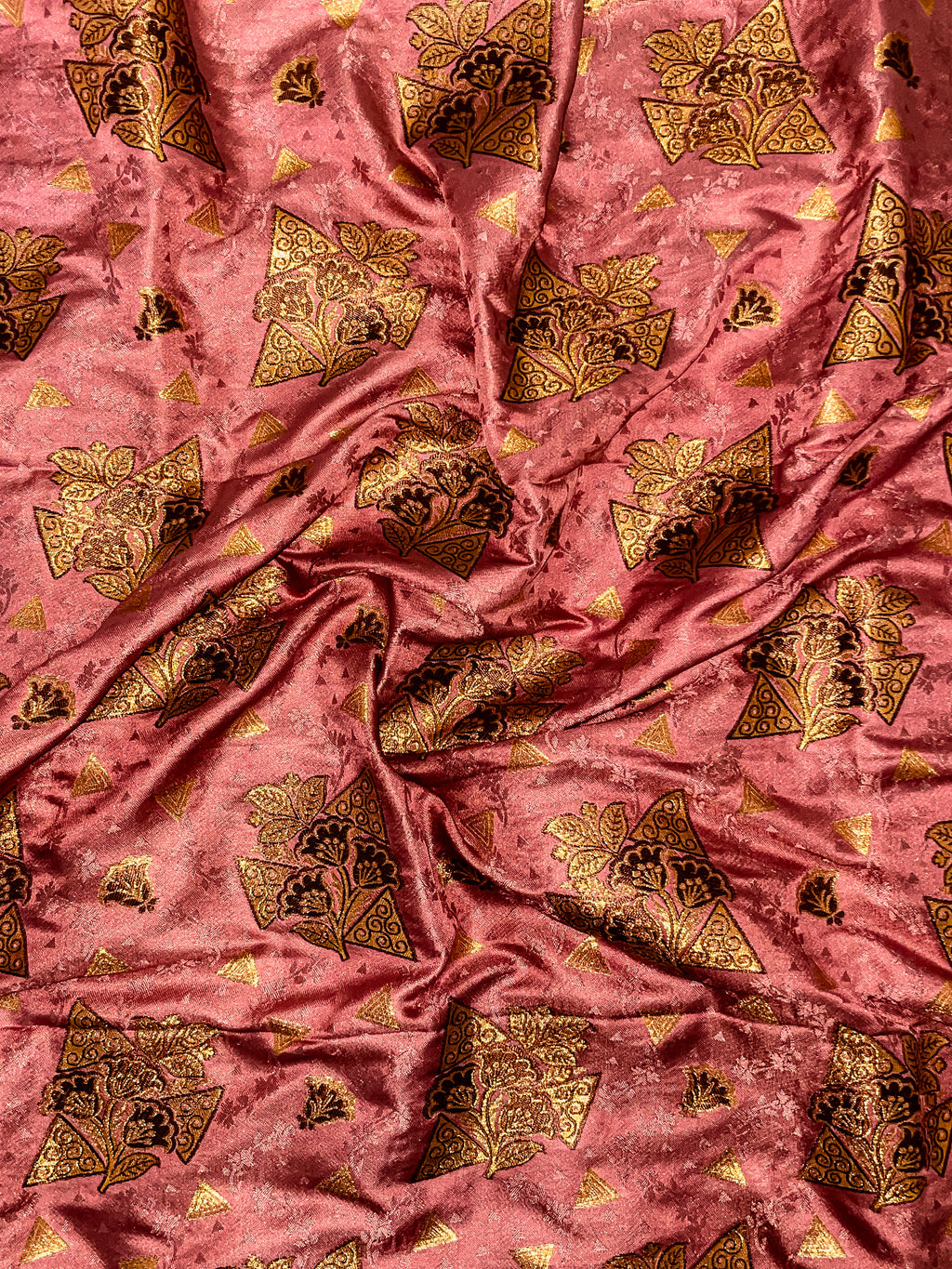 Silk Petal Prism